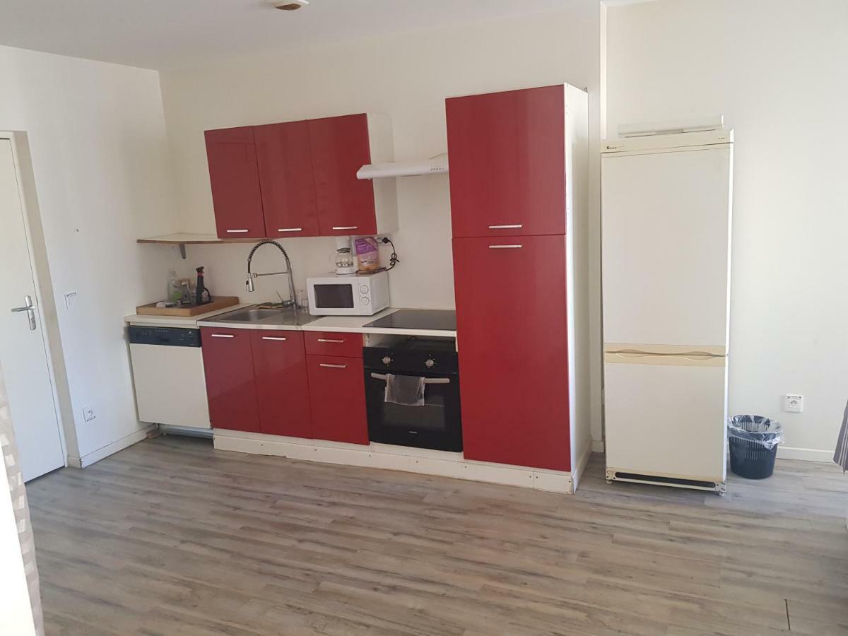 T3 Centre Lourdes Apartment Екстериор снимка